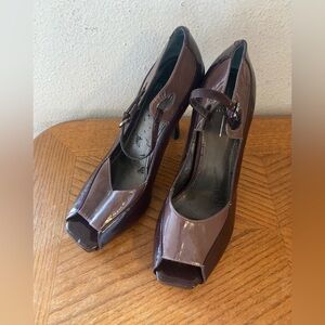 LINEA PAOLO Purplish Brown Patent Leather Peep Toe Heels (11)